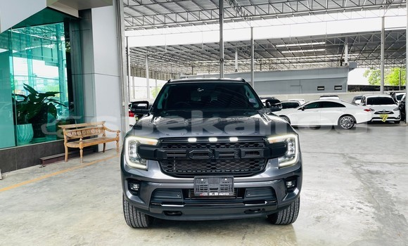 Buy Used Ford Everest Other Car in Nonthaburi in Nonthaburi Buy Used Ford Everest Other Car in Nonthaburi in Nonthaburi