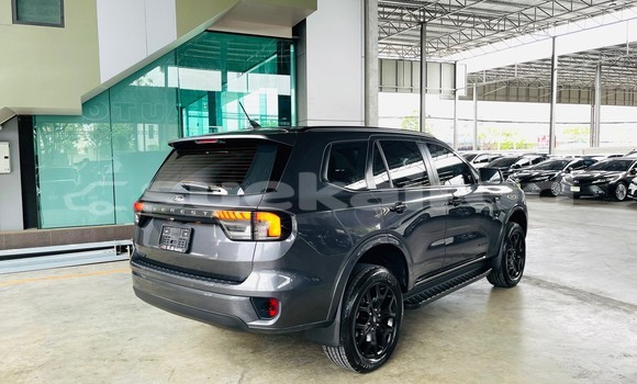 Buy Used Ford Everest Other Car in Nonthaburi in Nonthaburi Buy Used Ford Everest Other Car in Nonthaburi in Nonthaburi