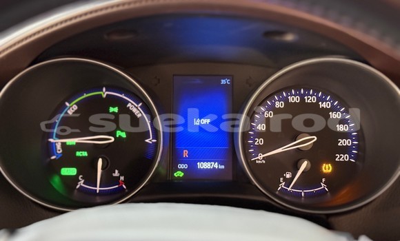 Buy Used Toyota C-HR White Car in Nonthaburi in Nonthaburi Buy Used Toyota C-HR White Car in Nonthaburi in Nonthaburi