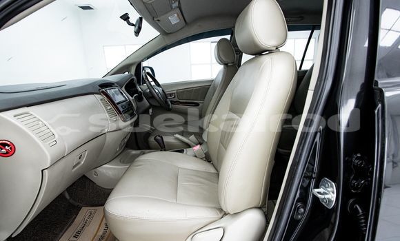 ซื้อ รถมือสอง Toyota Innova สีดำ รถยนต์ ใน %{เมือง} ใน กรุงเทพมหานคร ซื้อ รถมือสอง Toyota Innova สีดำ รถยนต์ ใน %{เมือง} ใน กรุงเทพมหานคร