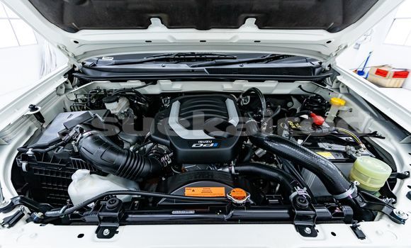 Buy Used Isuzu MU-X White Car in Bangkok in Bangkok Buy Used Isuzu MU-X White Car in Bangkok in Bangkok