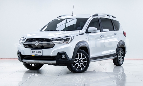 ซื้อ รถมือสอง Suzuki Ertiga ขาว รถยนต์ ใน %{เมือง} ใน นนทบุรี