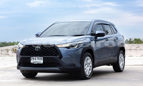 ซื้อ รถมือสอง Toyota Corolla Cross อื่น ๆ รถยนต์ ใน %{เมือง} ใน นนทบุรี