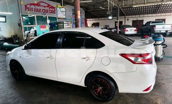 ซื้อ รถมือสอง Honda City ขาว รถยนต์ ใน %{เมือง} ใน ชัยภูมิ