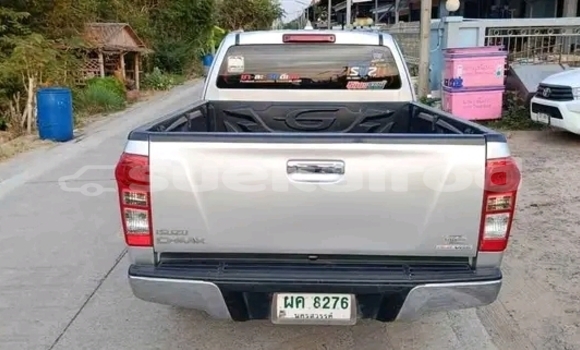 Buy Used Isuzu Gemini Other Car in Chai Nat in Chai Nat