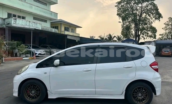 ซื้อ รถมือสอง Honda Jazz ขาว รถยนต์ ใน %{เมือง} ใน ชัยนาท ซื้อ รถมือสอง Honda Jazz ขาว รถยนต์ ใน %{เมือง} ใน ชัยนาท