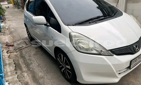 ซื้อ รถมือสอง Honda Jazz ขาว รถยนต์ ใน %{เมือง} ใน ฉะเชิงเทรา ซื้อ รถมือสอง Honda Jazz ขาว รถยนต์ ใน %{เมือง} ใน ฉะเชิงเทรา