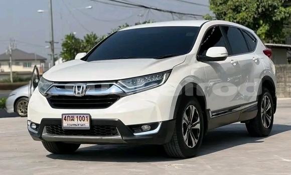 ซื้อ รถมือสอง Honda CR–V ขาว รถยนต์ ใน %{เมือง} ใน ฉะเชิงเทรา ซื้อ รถมือสอง Honda CR–V ขาว รถยนต์ ใน %{เมือง} ใน ฉะเชิงเทรา