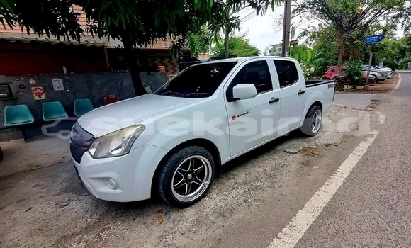 ซื้อ รถมือสอง Isuzu D–MAX ขาว รถยนต์ ใน %{เมือง} ใน ชัยนาท ซื้อ รถมือสอง Isuzu D–MAX ขาว รถยนต์ ใน %{เมือง} ใน ชัยนาท