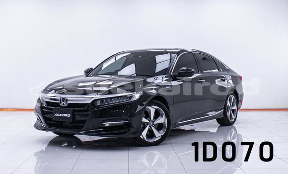 ซื้อ รถมือสอง Honda Accord สีดำ รถยนต์ ใน %{เมือง} ใน กรุงเทพมหานคร