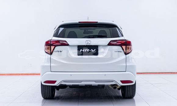 ซื้อ รถมือสอง Honda HR-V ขาว รถยนต์ ใน %{เมือง} ใน กรุงเทพมหานคร ซื้อ รถมือสอง Honda HR-V ขาว รถยนต์ ใน %{เมือง} ใน กรุงเทพมหานคร