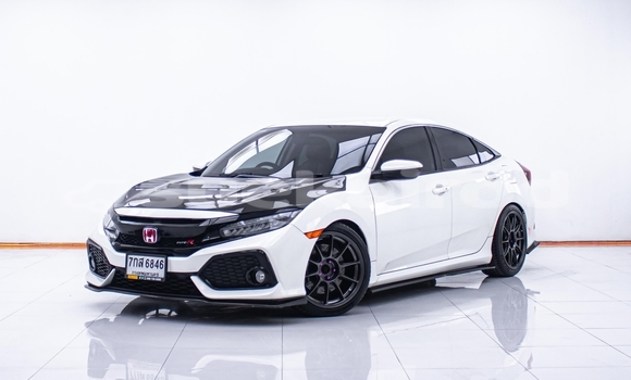 ซื้อ รถมือสอง Honda Civic ขาว รถยนต์ ใน %{เมือง} ใน นนทบุรี