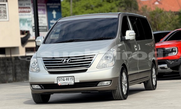 Buy Used Hyundai Grand Starex Other Car in Nonthaburi in Nonthaburi