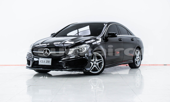 ซื้อ รถมือสอง Mercedes-Benz CLA-klasse สีดำ รถยนต์ ใน %{เมือง} ใน กรุงเทพมหานคร