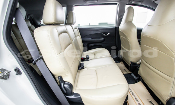 Buy Used Honda Mobilio White Car in Bangkok in Bangkok Buy Used Honda Mobilio White Car in Bangkok in Bangkok