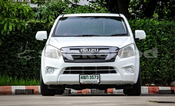 Buy Used Isuzu DâMAX White Car in Nonthaburi in Nonthaburi Buy Used Isuzu DâMAX White Car in Nonthaburi in Nonthaburi