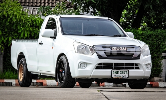 Buy Used Isuzu DâMAX White Car in Nonthaburi in Nonthaburi Buy Used Isuzu DâMAX White Car in Nonthaburi in Nonthaburi