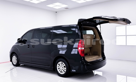 ซื้อ รถมือสอง Hyundai H1 สีดำ รถยนต์ ใน %{เมือง} ใน นนทบุรี ซื้อ รถมือสอง Hyundai H1 สีดำ รถยนต์ ใน %{เมือง} ใน นนทบุรี