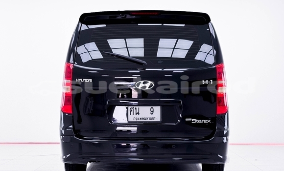 ซื้อ รถมือสอง Hyundai H1 สีดำ รถยนต์ ใน %{เมือง} ใน นนทบุรี ซื้อ รถมือสอง Hyundai H1 สีดำ รถยนต์ ใน %{เมือง} ใน นนทบุรี