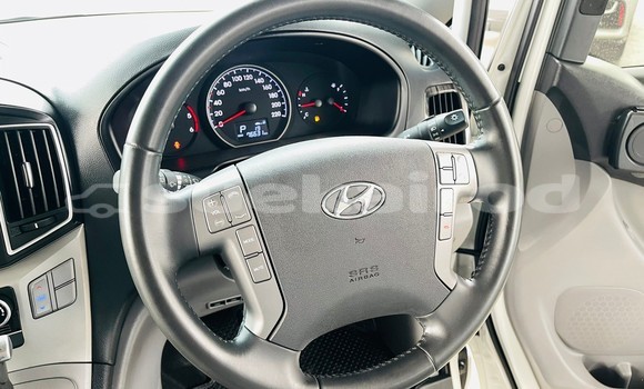 ซื้อ รถมือสอง Hyundai H1 ขาว รถยนต์ ใน %{เมือง} ใน นนทบุรี ซื้อ รถมือสอง Hyundai H1 ขาว รถยนต์ ใน %{เมือง} ใน นนทบุรี