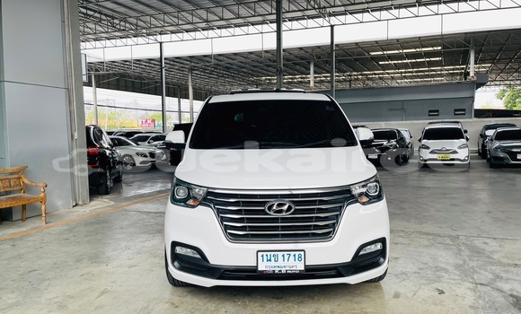 ซื้อ รถมือสอง Hyundai H1 ขาว รถยนต์ ใน %{เมือง} ใน นนทบุรี ซื้อ รถมือสอง Hyundai H1 ขาว รถยนต์ ใน %{เมือง} ใน นนทบุรี