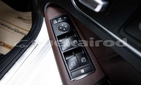 Buy Used Mercedes-Benz E-Classe White Car in Bangkok in Bangkok Buy Used Mercedes-Benz E-Classe White Car in Bangkok in Bangkok