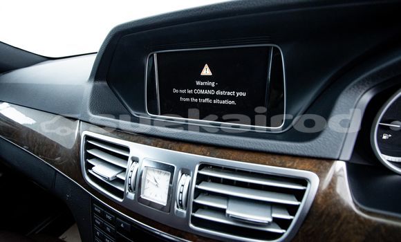 Buy Used Mercedes-Benz E-Classe White Car in Bangkok in Bangkok Buy Used Mercedes-Benz E-Classe White Car in Bangkok in Bangkok