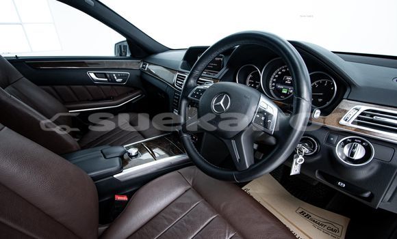 Buy Used Mercedes-Benz E-Classe White Car in Bangkok in Bangkok Buy Used Mercedes-Benz E-Classe White Car in Bangkok in Bangkok