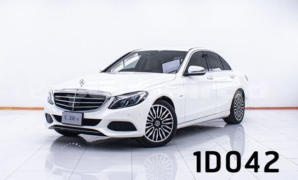 Buy Used Mercedes-Benz C-Classe White Car in Bangkok in Bangkok