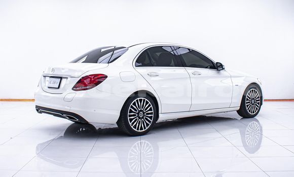 ซื้อ รถมือสอง Mercedes-Benz C-Classe ขาว รถยนต์ ใน %{เมือง} ใน กรุงเทพมหานคร ซื้อ รถมือสอง Mercedes-Benz C-Classe ขาว รถยนต์ ใน %{เมือง} ใน กรุงเทพมหานคร
