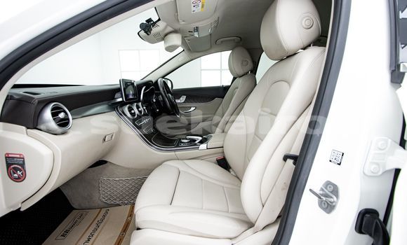 ซื้อ รถมือสอง Mercedes-Benz C-Classe ขาว รถยนต์ ใน %{เมือง} ใน กรุงเทพมหานคร ซื้อ รถมือสอง Mercedes-Benz C-Classe ขาว รถยนต์ ใน %{เมือง} ใน กรุงเทพมหานคร
