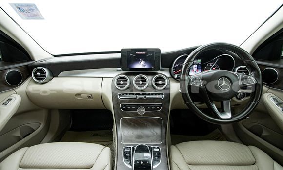 ซื้อ รถมือสอง Mercedes-Benz C-Classe ขาว รถยนต์ ใน %{เมือง} ใน กรุงเทพมหานคร ซื้อ รถมือสอง Mercedes-Benz C-Classe ขาว รถยนต์ ใน %{เมือง} ใน กรุงเทพมหานคร