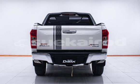 Buy Used Isuzu D-Max White Car in Bangkok in Bangkok Buy Used Isuzu D-Max White Car in Bangkok in Bangkok