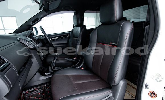 Buy Used Isuzu D-Max White Car in Bangkok in Bangkok Buy Used Isuzu D-Max White Car in Bangkok in Bangkok