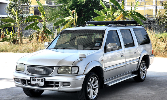 ซื้อ รถมือสอง Isuzu Trooper อื่น ๆ รถยนต์ ใน %{เมือง} ใน นนทบุรี