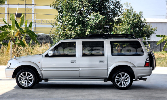 ซื้อ รถมือสอง Isuzu Trooper อื่น ๆ รถยนต์ ใน %{เมือง} ใน นนทบุรี ซื้อ รถมือสอง Isuzu Trooper อื่น ๆ รถยนต์ ใน %{เมือง} ใน นนทบุรี