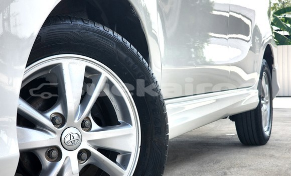 Buy Used Toyota Avanza White Car in Nonthaburi in Nonthaburi Buy Used Toyota Avanza White Car in Nonthaburi in Nonthaburi