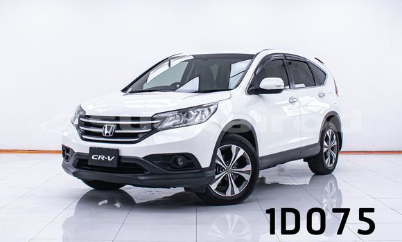 Buy Used Honda CR-V White Car in Bangkok in Bangkok