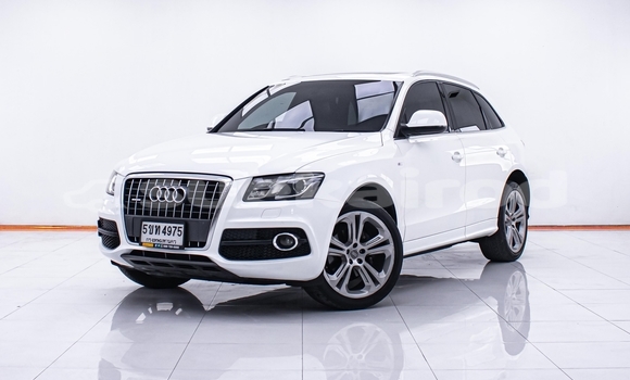 Buy Used Audi Q5 White Car in Nonthaburi in Nonthaburi