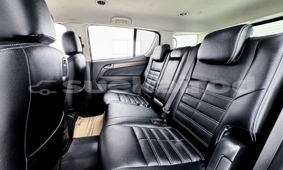 Buy Used Isuzu MU-X Blue Car in Nonthaburi in Nonthaburi Buy Used Isuzu MU-X Blue Car in Nonthaburi in Nonthaburi