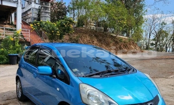 Buy Used Honda Jazz Blue Car in Ang Thong in Ang Thong Buy Used Honda Jazz Blue Car in Ang Thong in Ang Thong