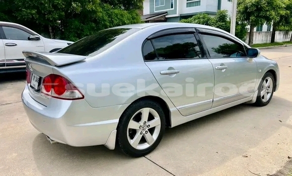 Buy Used Honda Civic White Car in Chachoengsao in Chachoengsao Buy Used Honda Civic White Car in Chachoengsao in Chachoengsao