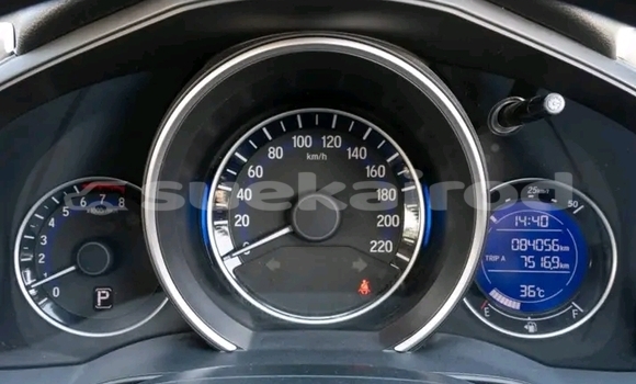 Buy Used Honda Jazz White Car in Chai Nat in Chai Nat Buy Used Honda Jazz White Car in Chai Nat in Chai Nat