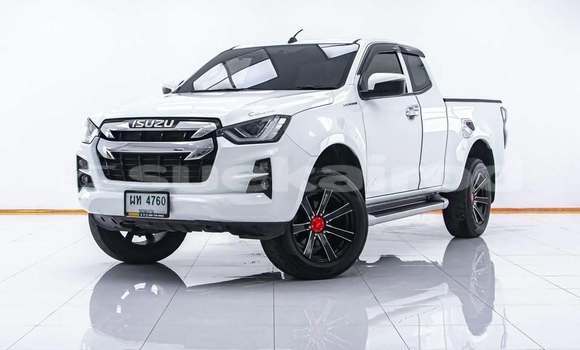 Buy Used Isuzu D-Max White Car in Bangkok in Bangkok