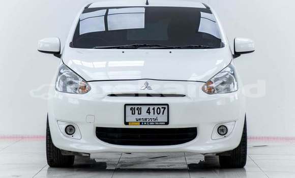 ซื้อ รถมือสอง Mitsubishi Mirage ขาว รถยนต์ ใน %{เมือง} ใน กรุงเทพมหานคร ซื้อ รถมือสอง Mitsubishi Mirage ขาว รถยนต์ ใน %{เมือง} ใน กรุงเทพมหานคร