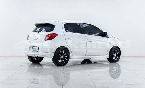 ซื้อ รถมือสอง Mitsubishi Mirage ขาว รถยนต์ ใน %{เมือง} ใน กรุงเทพมหานคร ซื้อ รถมือสอง Mitsubishi Mirage ขาว รถยนต์ ใน %{เมือง} ใน กรุงเทพมหานคร