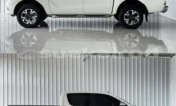 ซื้อ รถมือสอง Mazda BT-50 ขาว รถยนต์ ใน %{เมือง} ใน กรุงเทพมหานคร ซื้อ รถมือสอง Mazda BT-50 ขาว รถยนต์ ใน %{เมือง} ใน กรุงเทพมหานคร