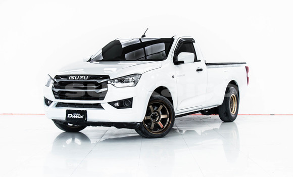 Buy Used Isuzu D-Max White Car in Bangkok in Bangkok