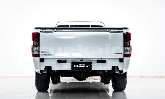 Buy Used Isuzu D-Max White Car in Bangkok in Bangkok Buy Used Isuzu D-Max White Car in Bangkok in Bangkok