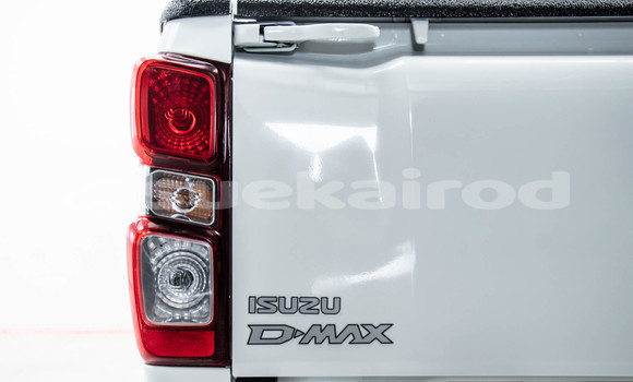 Buy Used Isuzu D-Max White Car in Bangkok in Bangkok Buy Used Isuzu D-Max White Car in Bangkok in Bangkok